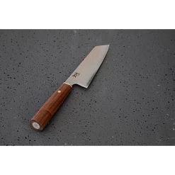 Couteau Santoku 7'' - Pro Noyer 8 Couteau Santoku 7'' - Pro Noyer -Accueil - Ustensiles De Cuisine haz02 pro wal 003